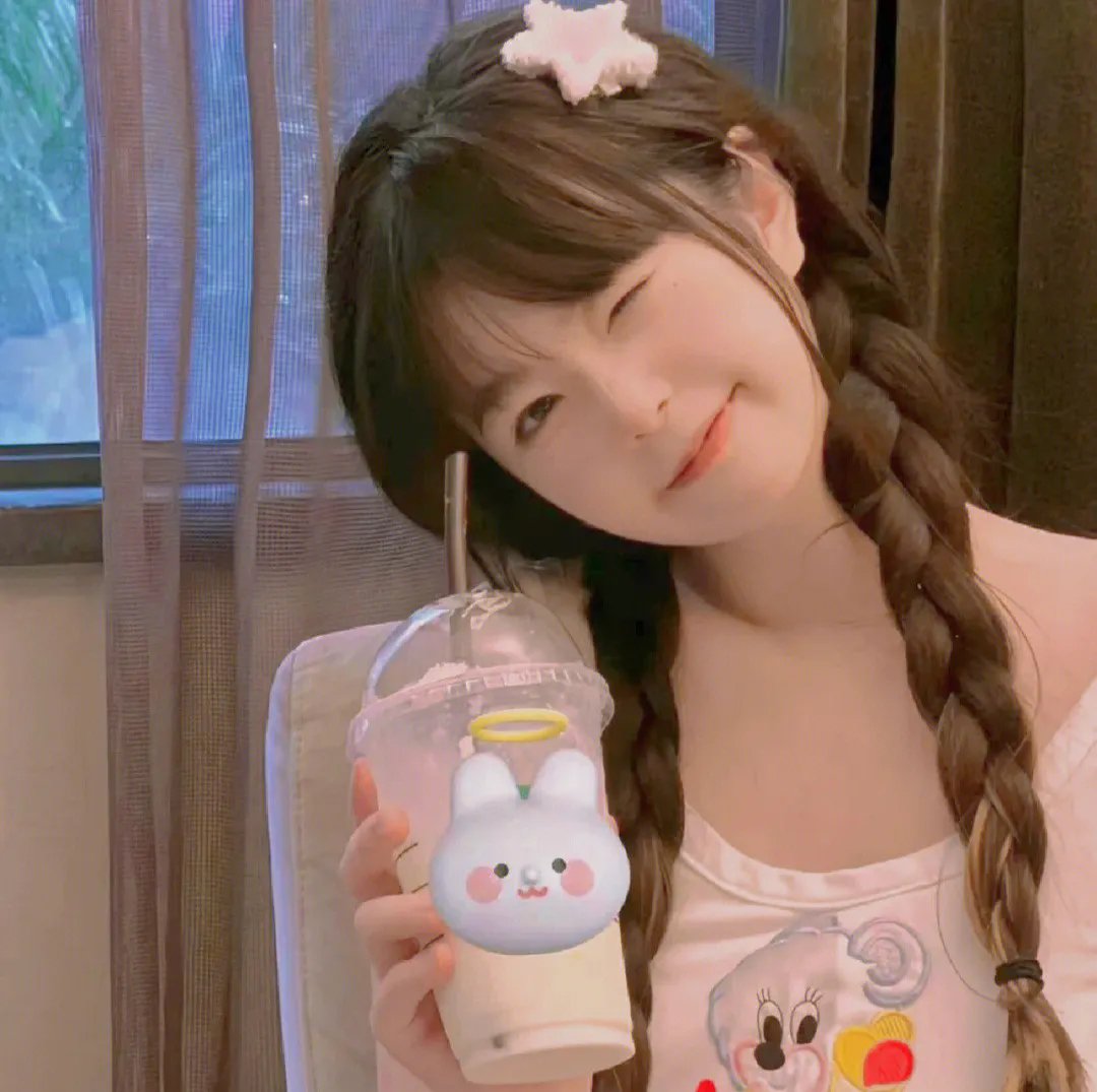 情迷希拉曼地：璀璨名姝